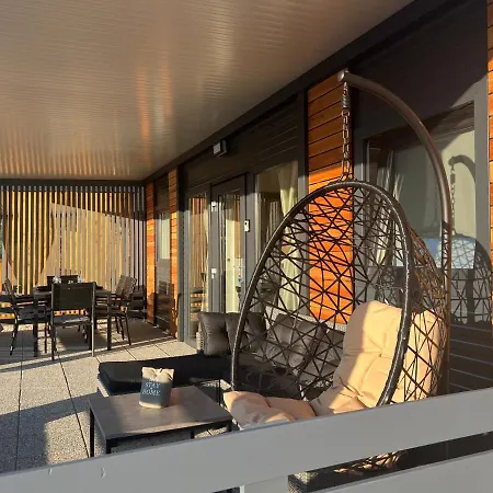 Mobile L&l مكان تخييم *